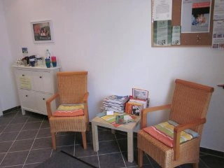 Eingangsbereich / Wartezimmer I
